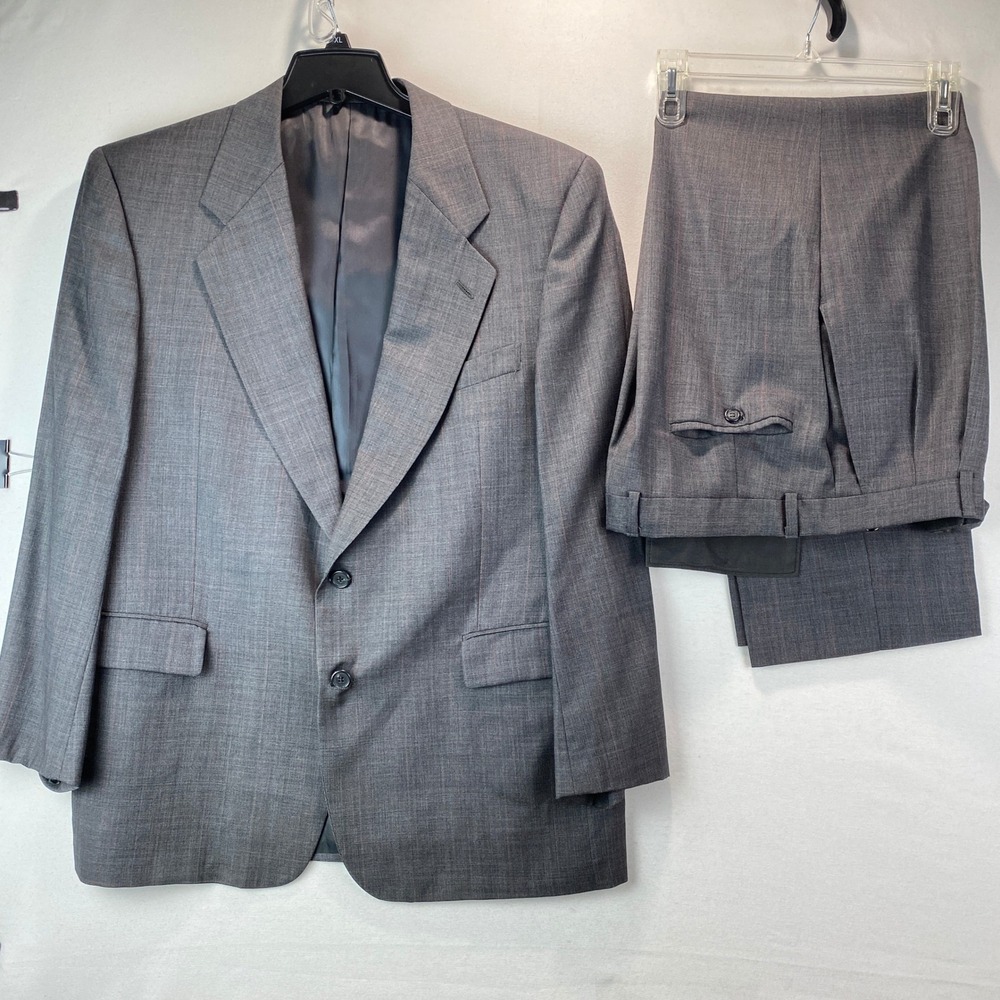 VTG Louis Roth Grey Glen Plaid Suit Mens 42S 34x29 Wool Blend Pleated Classic